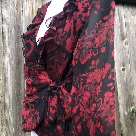 Connected Apparel Wrap Blouse w/ Ruffled collar & front w/ Side Tie & Longsleeve - Picture 4 of 11